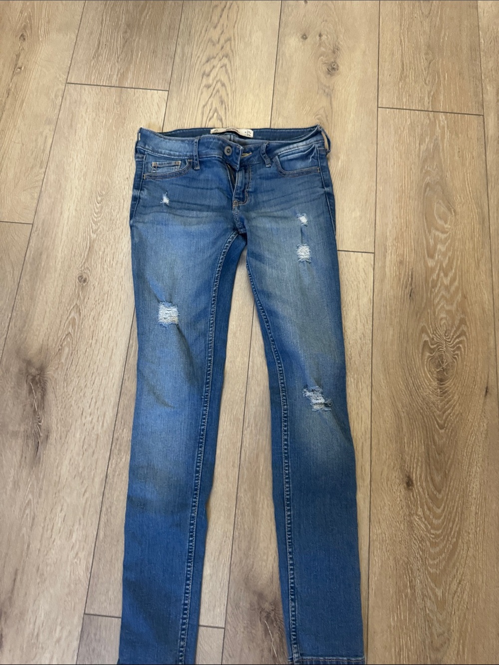 Women's Blue Distressed Skinny Jeans